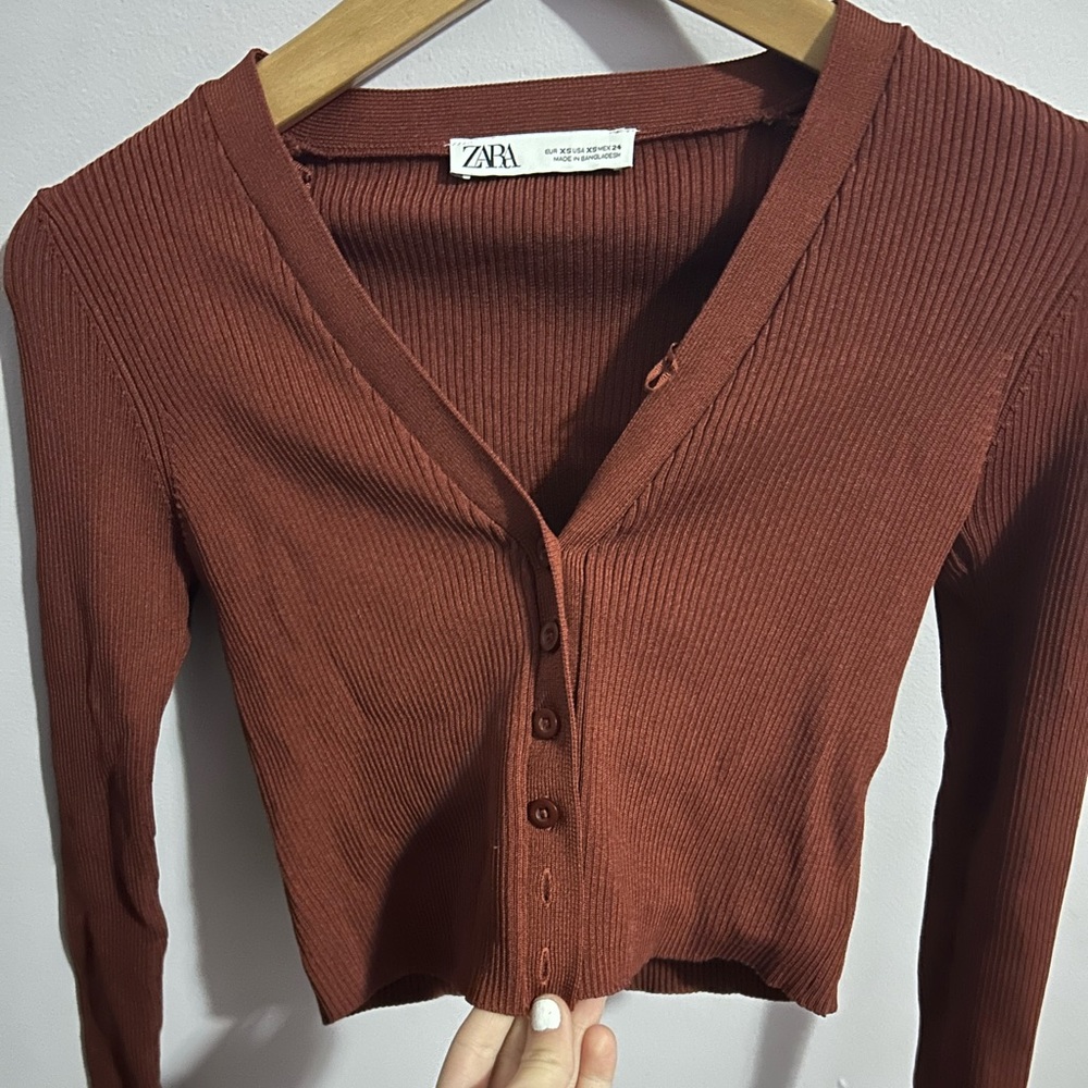 Long sleeve button down shirt.